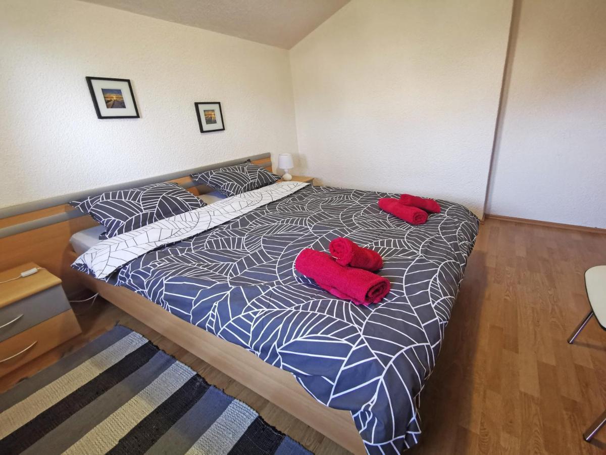 Apartman Luna Святой Ловреч Пазенатички Экстерьер фото